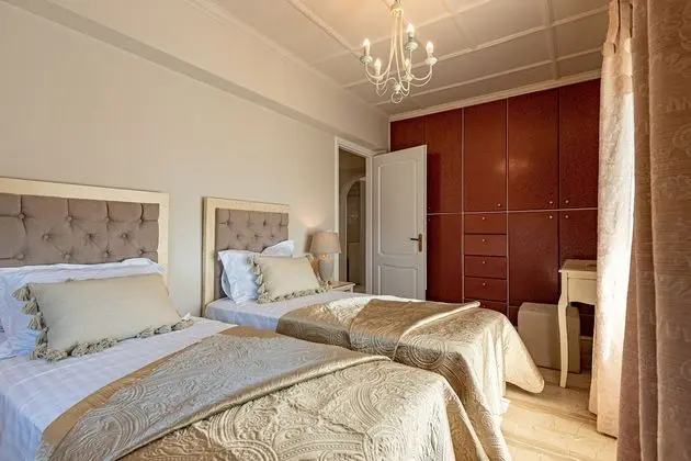 Luxury Villa, 5 Yatak Odası, Havuz Manzaralı