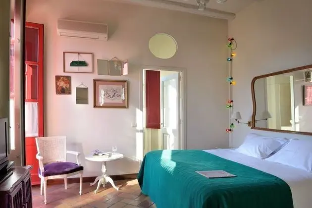 Superior Tek Büyük veya İki Ayrı Yataklı Oda