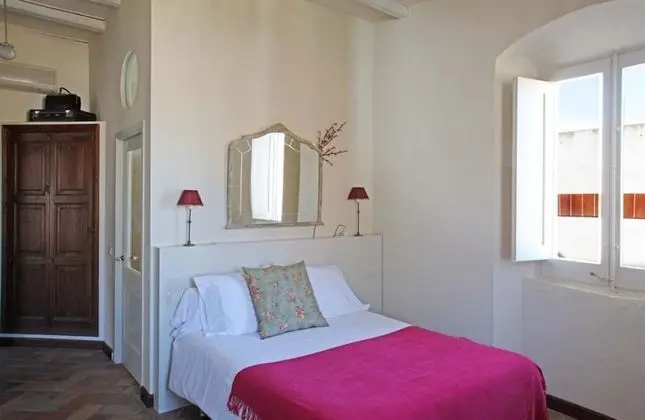 Superior Tek Büyük veya İki Ayrı Yataklı Oda