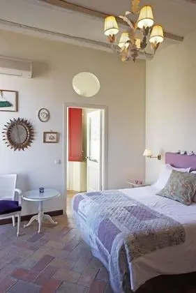 Superior Tek Büyük veya İki Ayrı Yataklı Oda