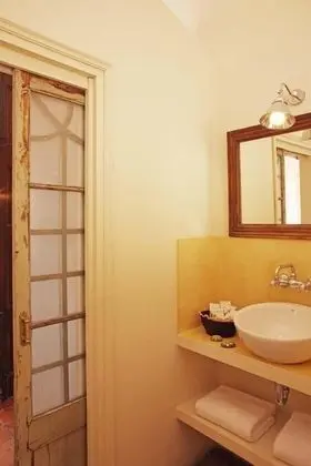 Superior Tek Büyük veya İki Ayrı Yataklı Oda