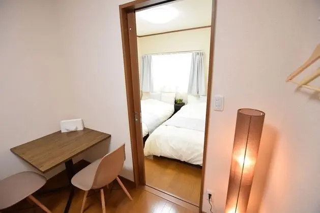 Ev (Private Vacation)