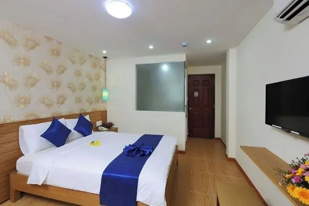 Deluxe Tek Büyük Yataklı Oda