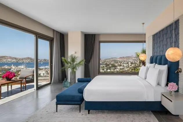 https://images.odamax.com/img/1920x1080/odamax/image/upload/Ailla_Yal_kavak_202605111352414_Ailla_YK_PremiumSunsetSuitewithBalcony_01.jpg