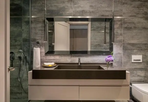https://images.odamax.com/img/1920x1080/odamax/image/upload/Ailla_Yal_kavak_202605111352420_Ailla_YK_PremiumSunsetSuitewithBalcony_Bathroom_01.jpg