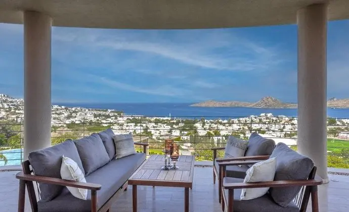 https://images.odamax.com/img/1920x1080/odamax/image/upload/Ailla_Yal_kavak_202605111416011_Ailla_YK_SeaViewInfinitySuitewithTerrace_05.jpg