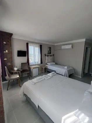 Deluxe 3