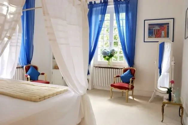Luxury Tek Büyük Yataklı Oda