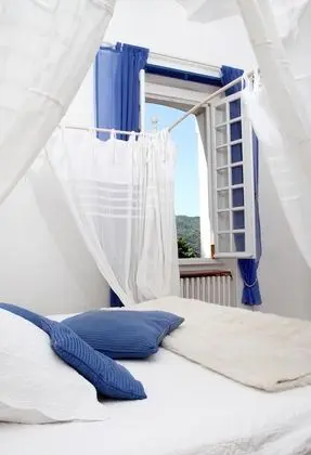 Luxury Tek Büyük Yataklı Oda