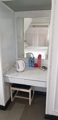 Üç Kişilik Oda