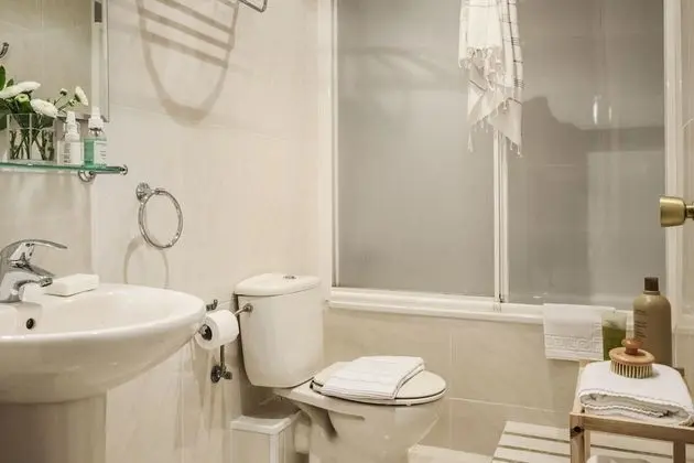 Standard Tek Büyük veya İki Ayrı Yataklı Oda