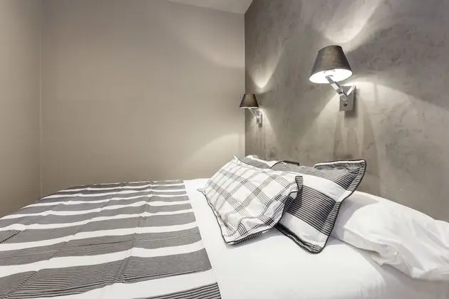 Standard Apart Daire, 2 Yatak Odası, Mutfak, Şehir Manzaralı