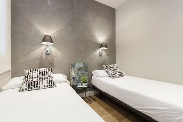 Standard Apart Daire, 2 Yatak Odası, Mutfak, Şehir Manzaralı
