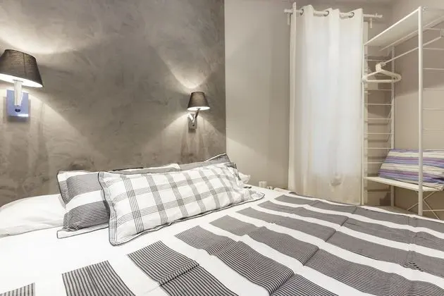 Standard Apart Daire, 2 Yatak Odası, Mutfak, Şehir Manzaralı
