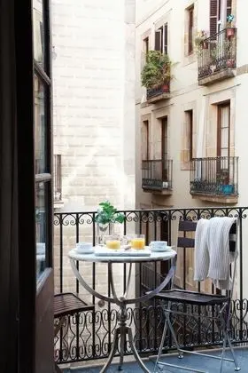 Standard Stüdyo, Balkon