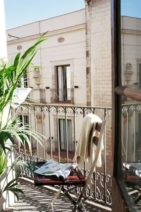 Standard Stüdyo, Balkon
