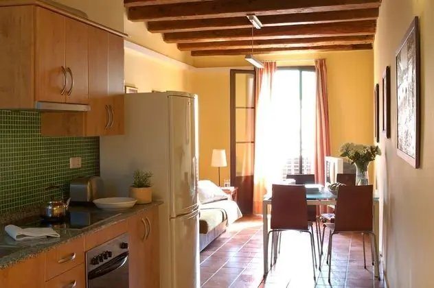 Standard Apart Daire, 2 Yatak Odası, Balkon