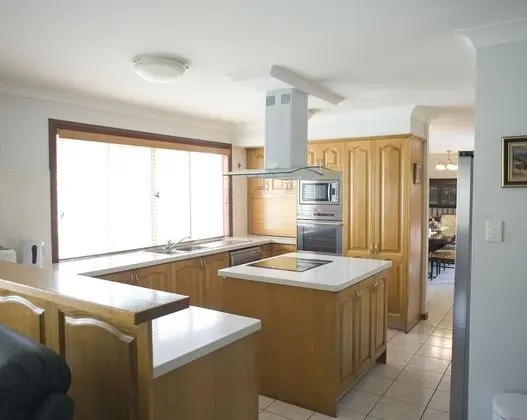 Standard Tek Büyük Yataklı Oda (First Floor)