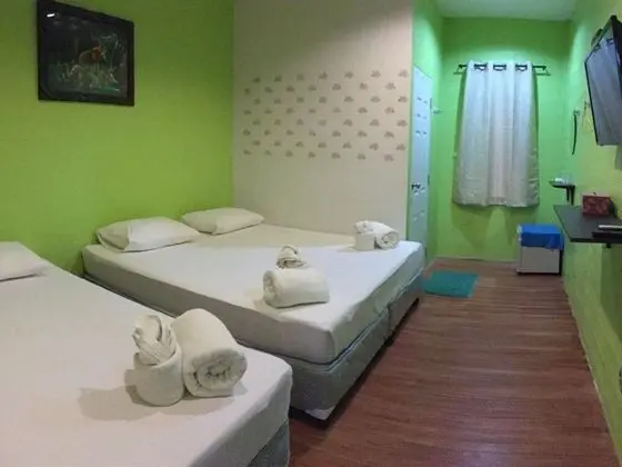 Üç Kişilik Oda