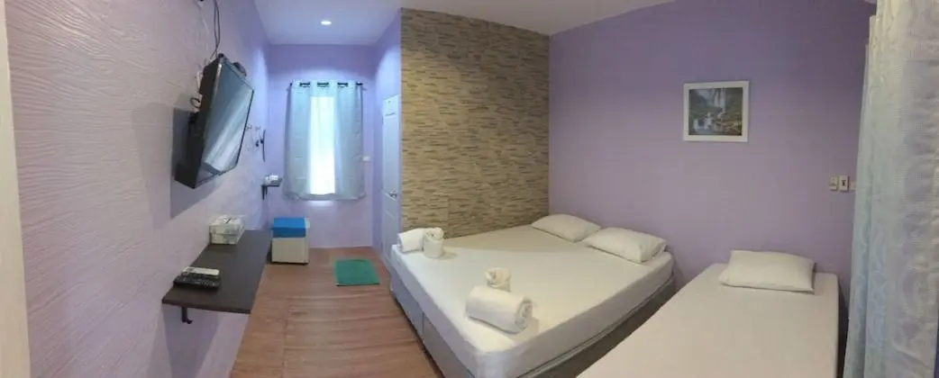 Üç Kişilik Oda