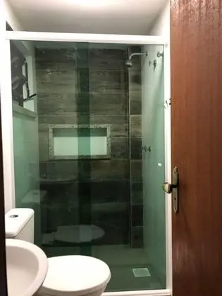 Ortak Ranzalı Oda, Sadece erkekler için (Arraial do Cabo)