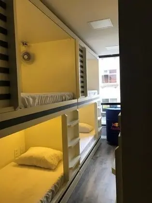 Ortak Ranzalı Oda, Sadece kadınlar için (Praia das Dunas)