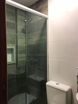 Ortak Ranzalı Oda, Sadece kadınlar için (Praia das Dunas)