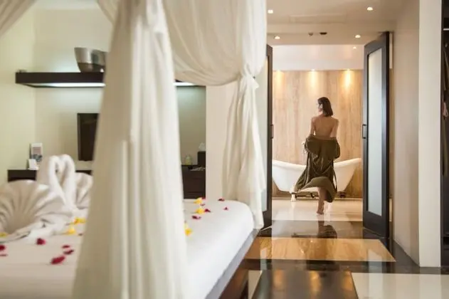 Luxury Oda, Kişiye Özel Havuzlu (Daily 60 Mins Spa)