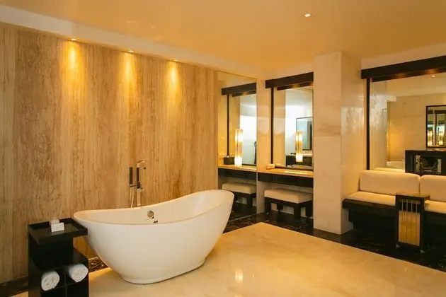 Luxury Oda, Kişiye Özel Havuzlu (Daily 60 Mins Spa)