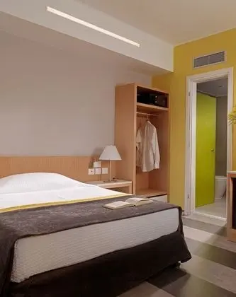 Standard Üç Kişilik Oda, Şehir Manzaralı