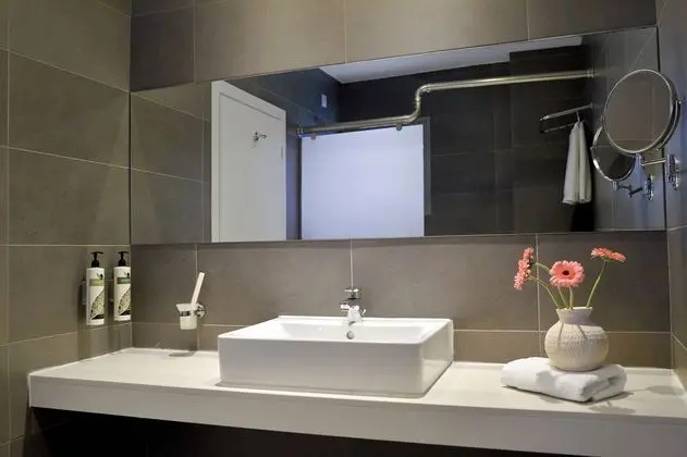 Standard Üç Kişilik Oda, Şehir Manzaralı
