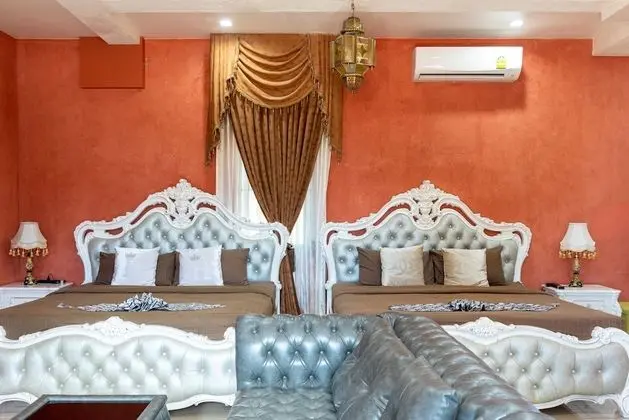 Executive Villa