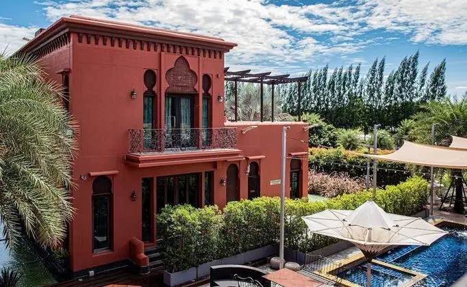 Signature Villa