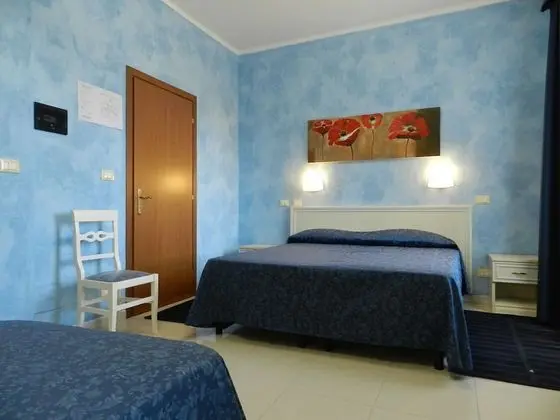 Standard Üç Kişilik Oda