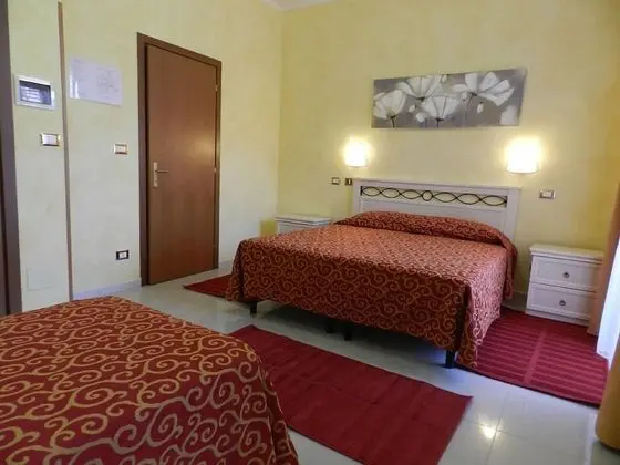 Standard Üç Kişilik Oda