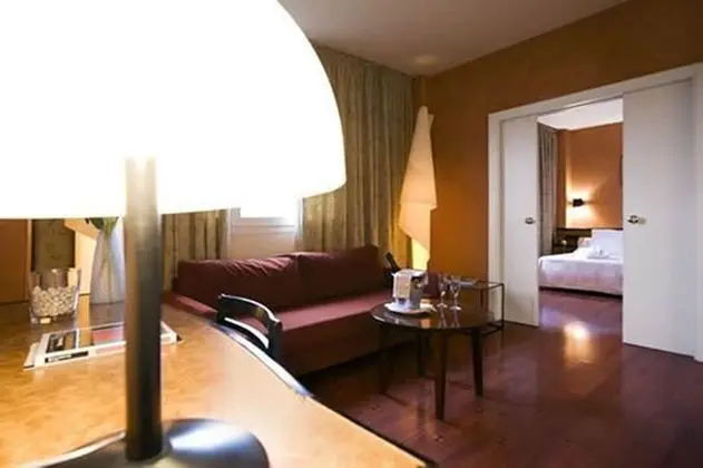 Standard Büyük Yataklı Tek Kişilik Oda