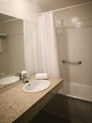 Standard Büyük Yataklı Tek Kişilik Oda