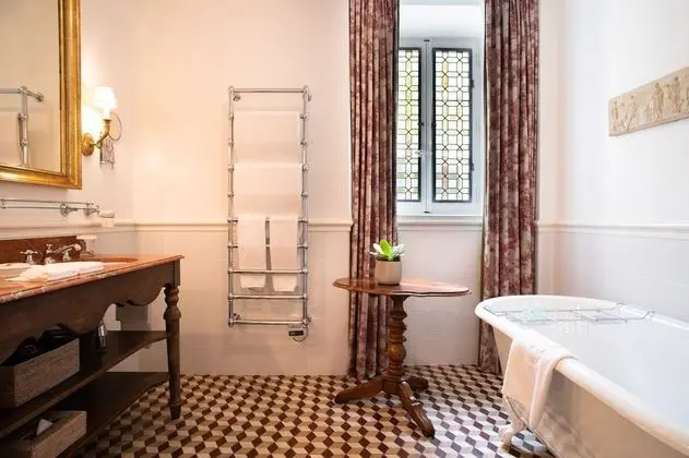 Süit, Teras (Vasarely)