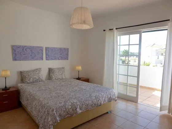 Ev, 2 Yatak Odası, Havuz Kullanımı, Havuz Manzaralı