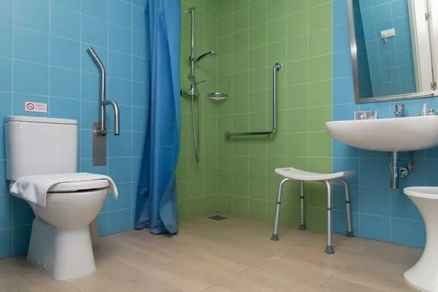 Tek Büyük veya İki Ayrı Yataklı Oda, Engellilere Uygun, Dağ Manzaralı