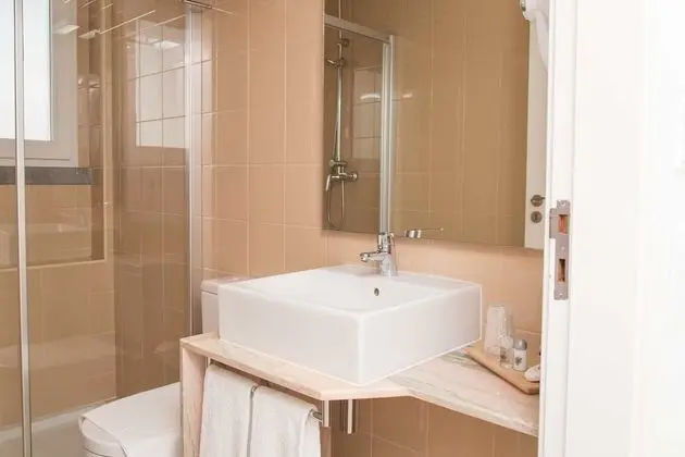 Tek Büyük Yataklı Oda, Dağ Manzaralı