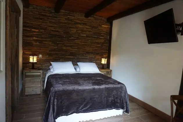 Superior Tek Büyük veya İki Ayrı Yataklı Oda