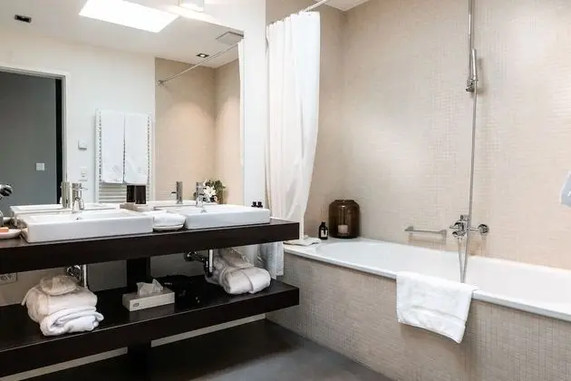 Presidential Apart Daire, 2 Yatak Odası, Göl Manzaralı