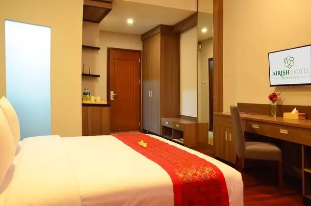Deluxe Tek Büyük veya İki Ayrı Yataklı Oda, Sigara İçilmez