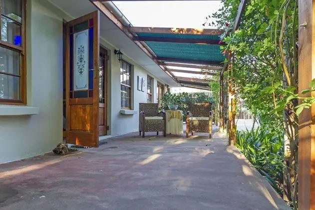 Family Oda, Bahçe Manzaralı