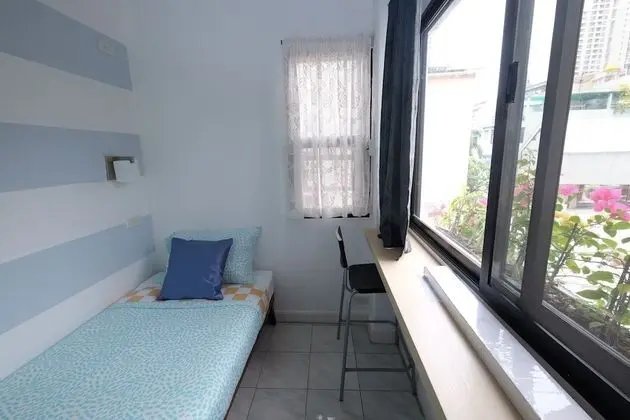 Standard Single Room with Share Bathroom - Female Only