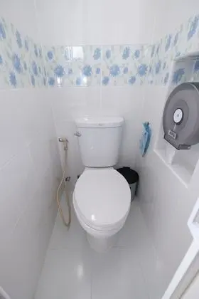 Standard Single Room with Share Bathroom - Female Only