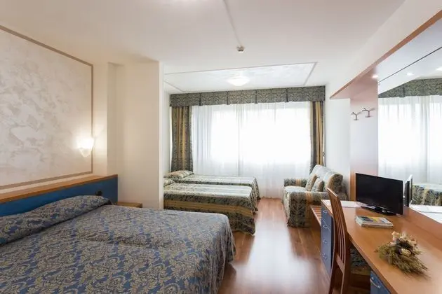 Dört Kişilik Oda