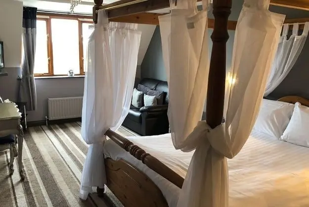 Tek Büyük Yataklı Oda, 1 Çift Kişilik Yatak, Sigara İçilmez