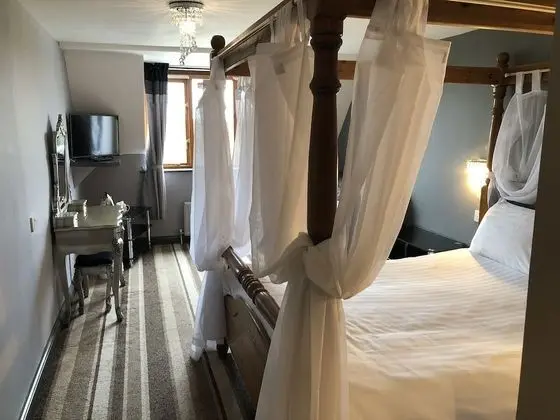 Tek Büyük Yataklı Oda, 1 Çift Kişilik Yatak, Sigara İçilmez